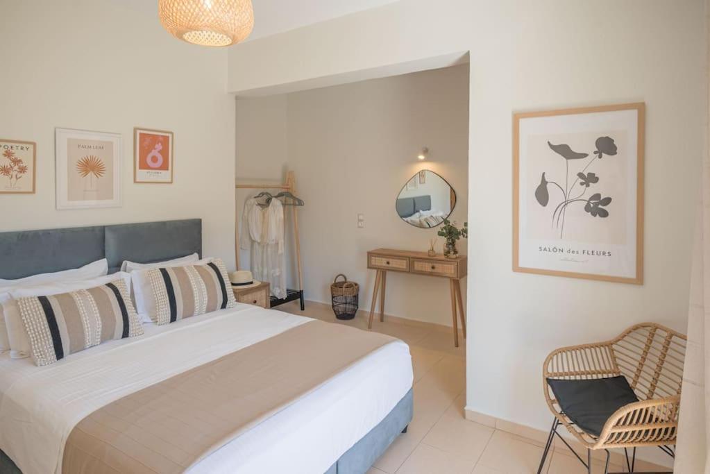 Summer Blue Apartments Chania Chania  Bagian luar foto