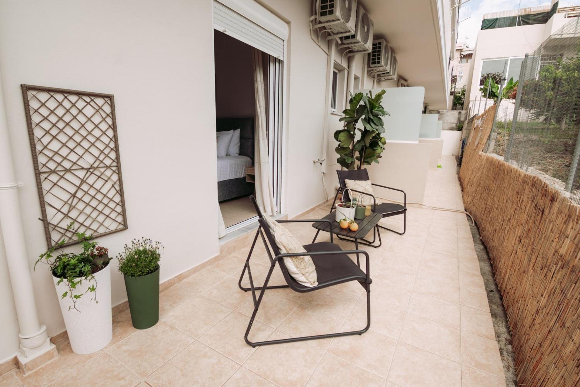 Summer Blue Apartments Chania Chania  Bagian luar foto