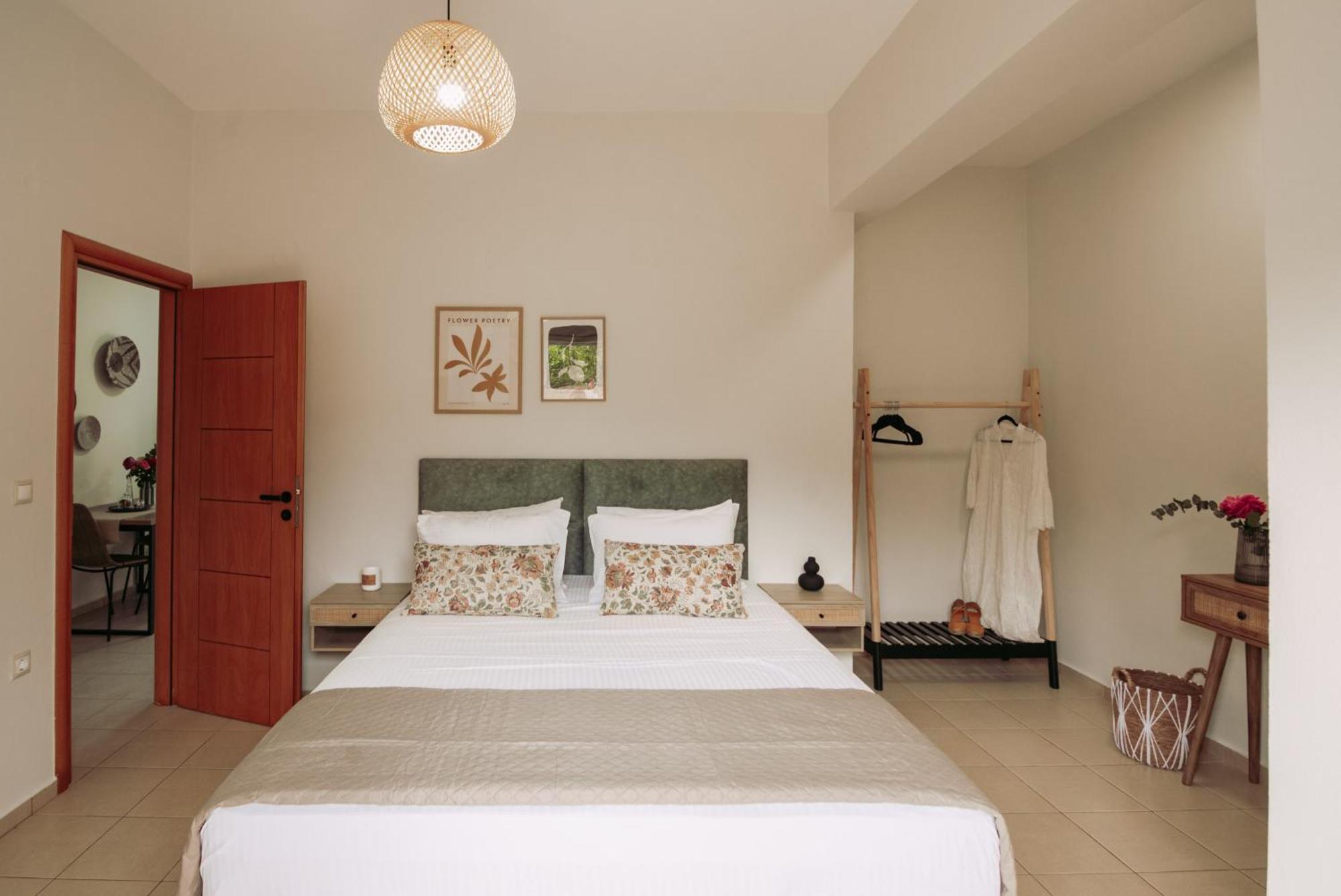 Summer Blue Apartments Chania Chania  Bagian luar foto